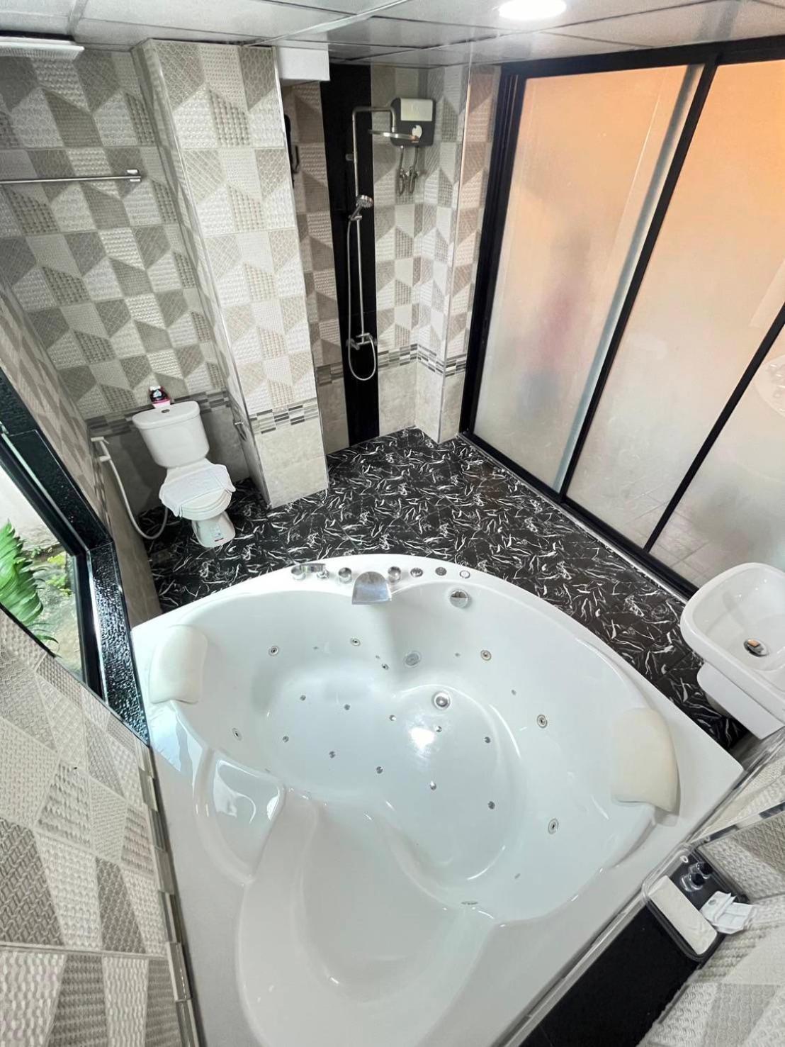 Sweetloft Hotel Don Muang Банкок Екстериор снимка